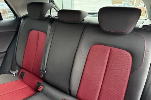 ST67EOF Audi Q2 1.6 TDI Sport S Tronic Euro 6 (s/s) 5dr Thumbnail #20