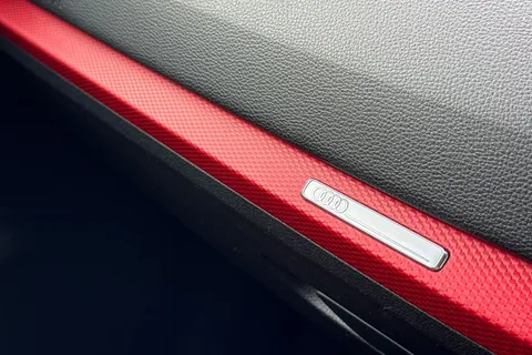 ST67EOF Audi Q2 1.6 TDI Sport S Tronic Euro 6 (s/s) 5dr Thumbnail #42