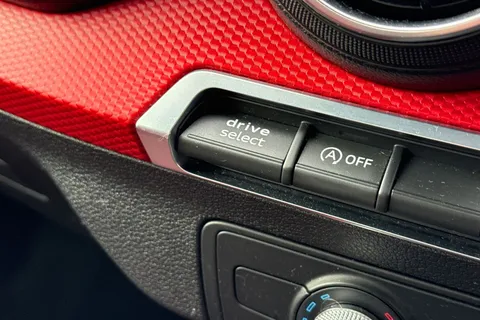 ST67EOF Audi Q2 1.6 TDI Sport S Tronic Euro 6 (s/s) 5dr Thumbnail #43