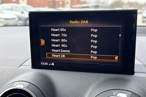 ST67EOF Audi Q2 1.6 TDI Sport S Tronic Euro 6 (s/s) 5dr Thumbnail #47