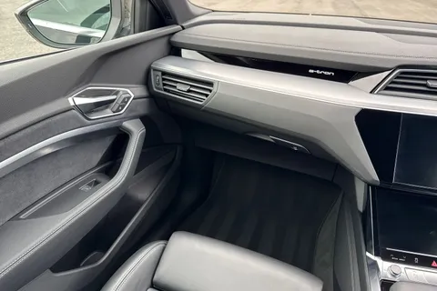 RO72LSK Audi e-tron S line 50 quattro 230,00 kW Thumbnail #21