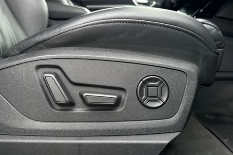 RO72LSK Audi e-tron S line 50 quattro 230,00 kW Thumbnail #34