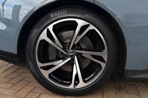 AY23XGM Audi e-tron GT GT    quattro 350,00 kW Thumbnail #10