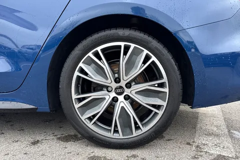 KR25WOM Audi A5 Avant S line TFSI  204 PS S tronic Thumbnail #13