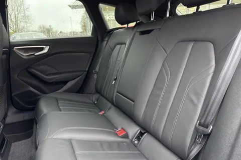 KR25WOM Audi A5 Avant S line TFSI  204 PS S tronic Thumbnail #20