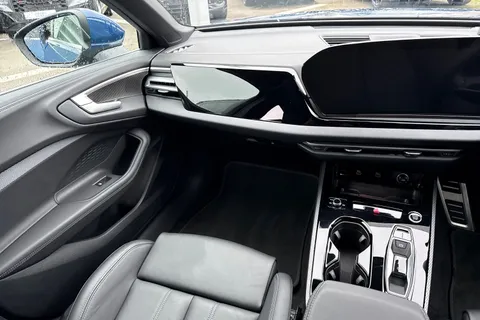 KR25WOM Audi A5 Avant S line TFSI  204 PS S tronic Thumbnail #21