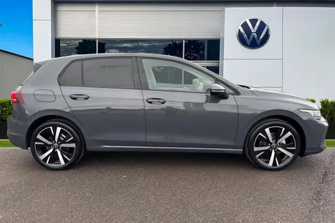  Volkswagen Golf 2.0 TDI Match Euro 6 (s/s) 5dr Thumbnail #4