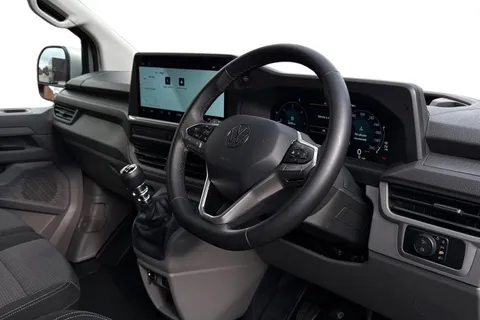 KY25PSO Volkswagen Transporter 2.0 TDI 150 Commerce Plus Van Thumbnail #8