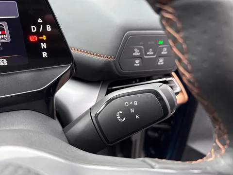 CUPRA Born e-Boost 59kWh V2 Auto 5dr Thumbnail #20