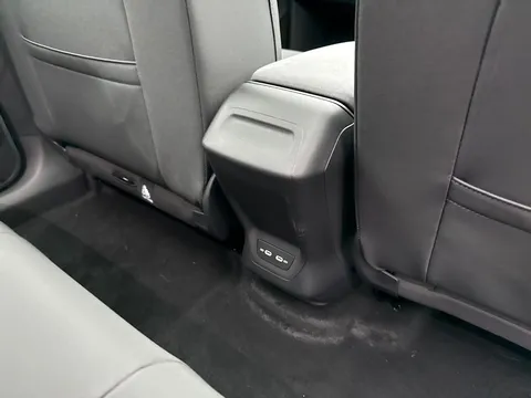 CUPRA Born e-Boost 59kWh V2 Auto 5dr Thumbnail #30