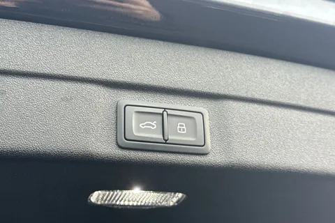 DK75WNT Audi S5 Avant Edition 1 TFSI  367 PS S tronic Thumbnail #38