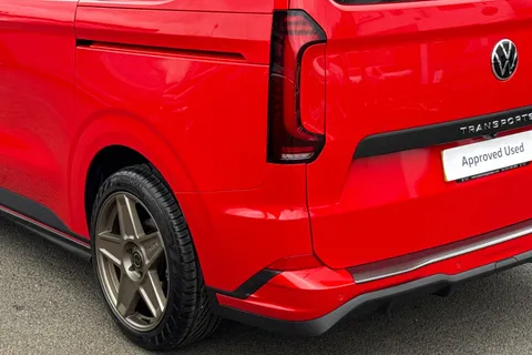 BT75CKX Volkswagen Transporter 2.0 TDI 150 Commerce Pro Full Leighton Vans Conversion Kombi Van Auto-Tailg Thumbnail #9