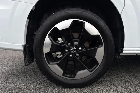 DC75USD Volkswagen Transporter T32 Kombi Commerce Pro SWB 170PS TDI 8sp Auto  -  19' Alloys / Delivery Mil Thumbnail #10