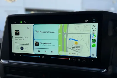 BT75CKX Volkswagen Transporter 2.0 TDI 150 Commerce Pro Full Leighton Vans Conversion Kombi Van Auto-Tailg Thumbnail #18