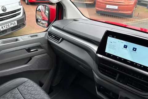 BT75CKX Volkswagen Transporter 2.0 TDI 150 Commerce Pro Full Leighton Vans Conversion Kombi Van Auto-Tailg Thumbnail #21