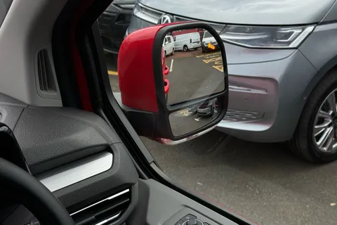 BT75CKX Volkswagen Transporter 2.0 TDI 150 Commerce Pro Full Leighton Vans Conversion Kombi Van Auto-Tailg Thumbnail #22