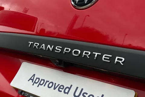 BT75CKX Volkswagen Transporter 2.0 TDI 150 Commerce Pro Full Leighton Vans Conversion Kombi Van Auto-Tailg Thumbnail #41