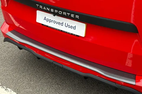 BT75CKX Volkswagen Transporter 2.0 TDI 150 Commerce Pro Full Leighton Vans Conversion Kombi Van Auto-Tailg Thumbnail #42