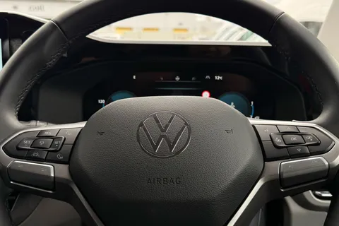 BT75CKX Volkswagen Transporter 2.0 TDI 150 Commerce Pro Full Leighton Vans Conversion Kombi Van Auto-Tailg Thumbnail #61