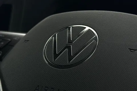 DA25FFG Volkswagen Caddy 2.0 TDI 102PS Commerce Van [Business/Tech Pack] Thumbnail #39