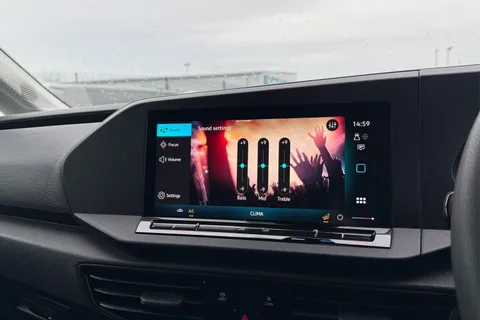 DA25FFG Volkswagen Caddy 2.0 TDI 102PS Commerce Van [Business/Tech Pack] Thumbnail #51