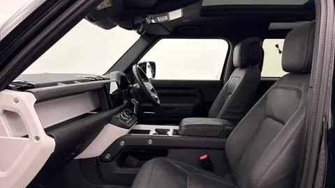 KT25OTA Land Rover Defender 90 3.0 D250 X-Dynamic HSE 3dr Thumbnail #3