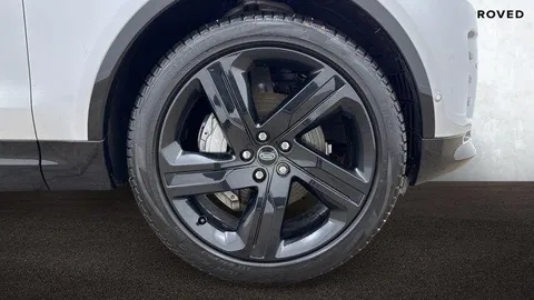 9 of 20 for Land Rover Discovery 3.0 D300 Dynamic HSE 5dr