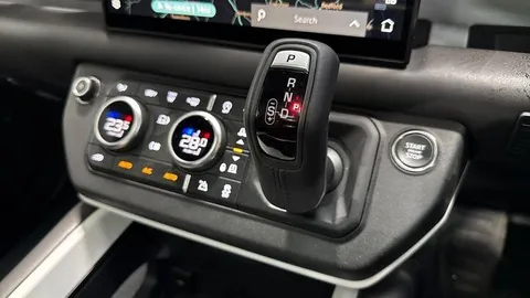 KT25OTA Land Rover Defender 90 3.0 D250 X-Dynamic HSE 3dr Thumbnail #14