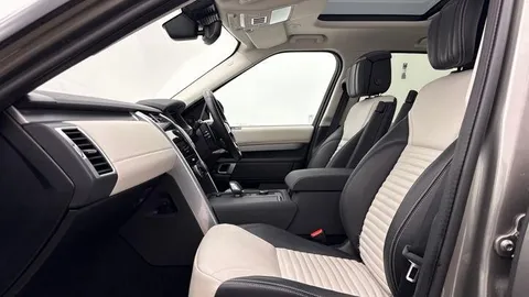 KT74HGL Land Rover Discovery 3.0 D350 Dynamic HSE 5dr Thumbnail #3