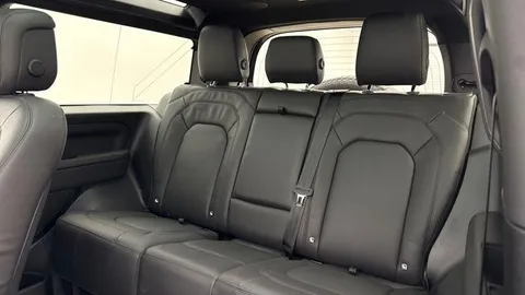 KW74HKN Land Rover Defender 90 3.0 D350 X-Dynamic HSE 3dr Thumbnail #4
