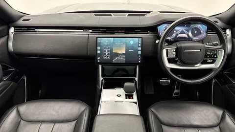 KP24OJH Land Rover Range Rover 3.0 D300 HSE 5dr Thumbnail #10