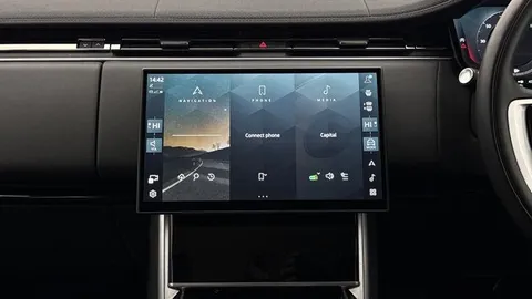 KO73RWX Land Rover Range Rover 3.0 D300 HSE 5dr Thumbnail #15