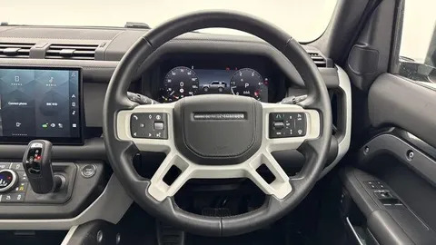 KW74HKN Land Rover Defender 90 3.0 D350 X-Dynamic HSE 3dr Thumbnail #16