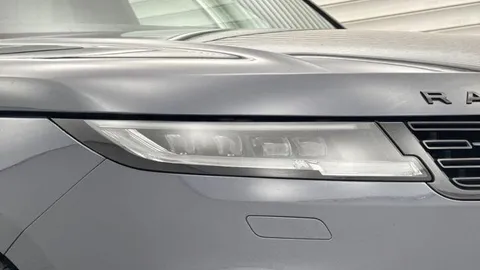 KW74ZHL Land Rover Range Rover Sport 3.0 P460e Dynamic SE 5dr Thumbnail #17