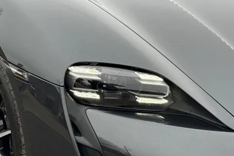 MV23TMX Porsche Taycan Performance 79.2kWh Sport Turismo Auto RWD 5dr (11kW Charger) Thumbnail #38