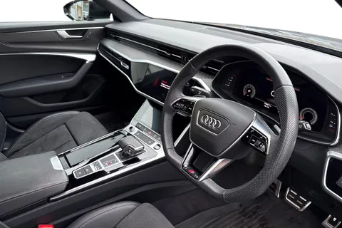 SE23UWR Audi A6 Avant Avant Black Edition 40 TFSI  204 PS S tronic Thumbnail #15