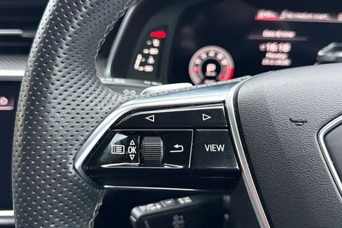 SE23UWR Audi A6 Avant Avant Black Edition 40 TFSI  204 PS S tronic Thumbnail #27