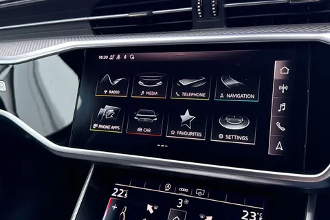 SE23UWR Audi A6 Avant Avant Black Edition 40 TFSI  204 PS S tronic Thumbnail #33