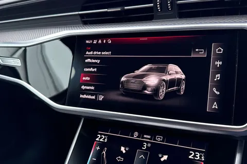 SE23UWR Audi A6 Avant Avant Black Edition 40 TFSI  204 PS S tronic Thumbnail #43