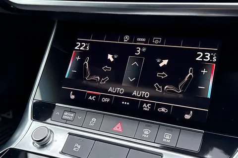 SE23UWR Audi A6 Avant Avant Black Edition 40 TFSI  204 PS S tronic Thumbnail #48