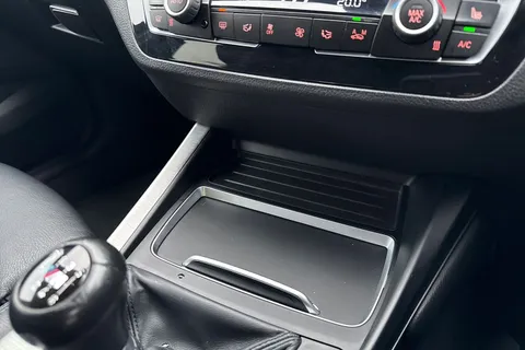 OE68MTY BMW 1 Series 1.5 118i GPF M Sport Shadow Edition Euro 6 (s/s) 5dr Thumbnail #38