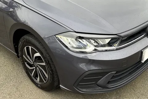 YR74WTE Volkswagen Polo 1.0 TSI Life 5dr DSG | Adaptive Cruise Control |  Auto Headlights Thumbnail #9