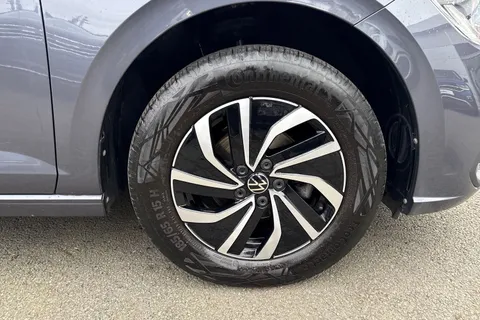 YR74WTE Volkswagen Polo 1.0 TSI Life 5dr DSG | Adaptive Cruise Control |  Auto Headlights Thumbnail #10