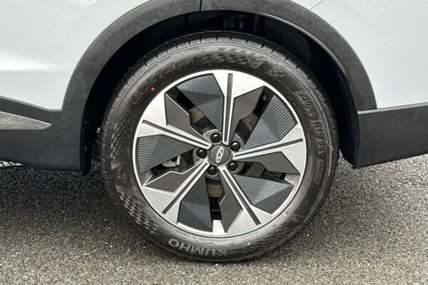 SD75YCM Chery Tiggo 7 1.6T Summit DCT Euro 6 (s/s) 5dr Thumbnail #13