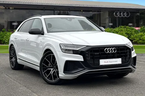 PF23VRR Audi Q8 Black Edition 55 TFSI quattro 340 PS tiptronic Thumbnail #1