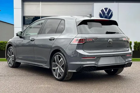  Volkswagen Golf 1.5 eTSI MHEV Black Edition DSG Euro 6 (s/s) 5dr Thumbnail #3