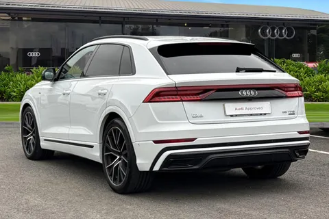 PF23VRR Audi Q8 Black Edition 55 TFSI quattro 340 PS tiptronic Thumbnail #2