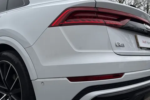 PF23VRR Audi Q8 Black Edition 55 TFSI quattro 340 PS tiptronic Thumbnail #7