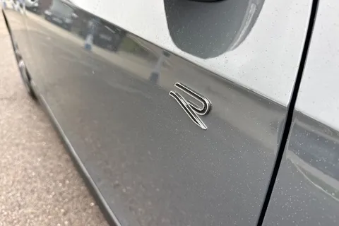  Volkswagen Golf 1.5 eTSI MHEV Black Edition DSG Euro 6 (s/s) 5dr Thumbnail #27