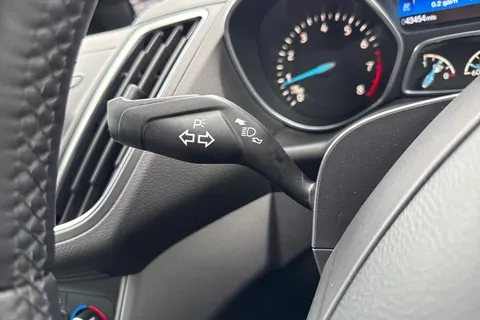 BD66KPV Ford C-Max 1.0T EcoBoost Zetec Euro 6 (s/s) 5dr Thumbnail #42